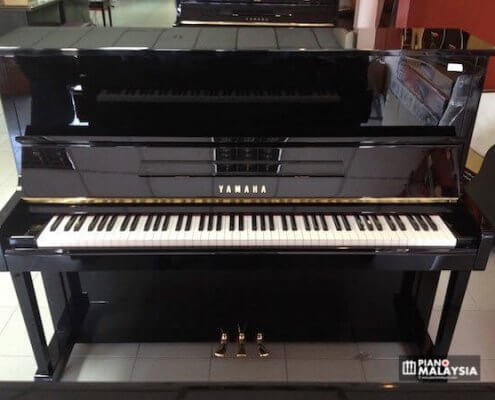 Yamaha U10B1 Upright Piano