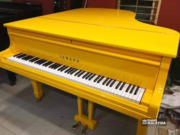 Yamaha G2 (BumbleBee Yellow) Grand Piano